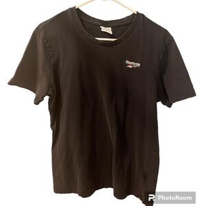 Reebok Men's Black and Red T-shirt